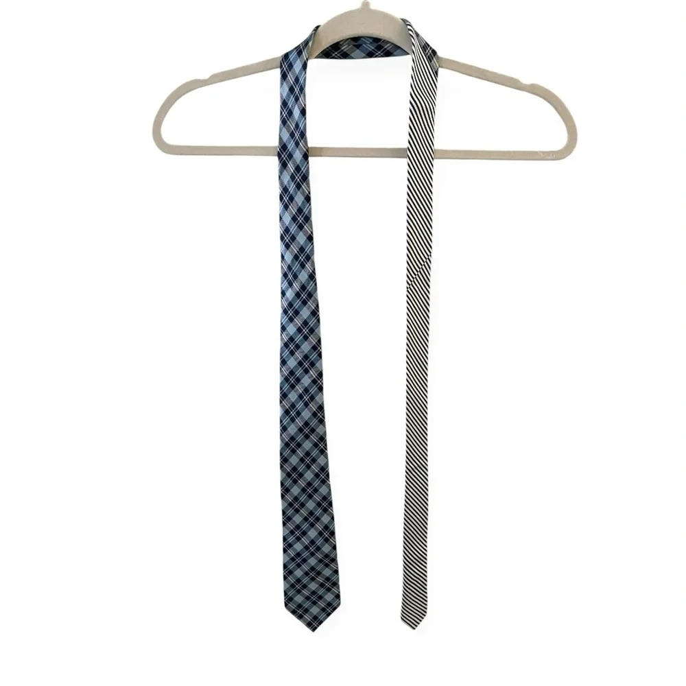 Tommy Hilfiger men’s Ocean plaid classic navy necktie 100% silk preppy old money